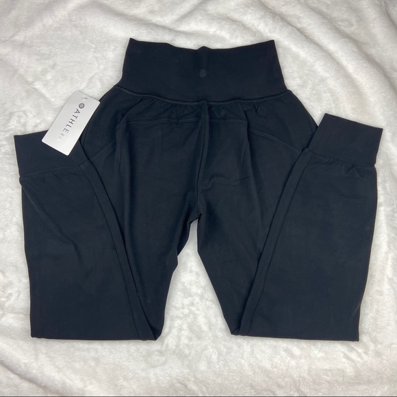 Athleta Salutation Cruise Jogger in Powervita - Picture 12 of 16